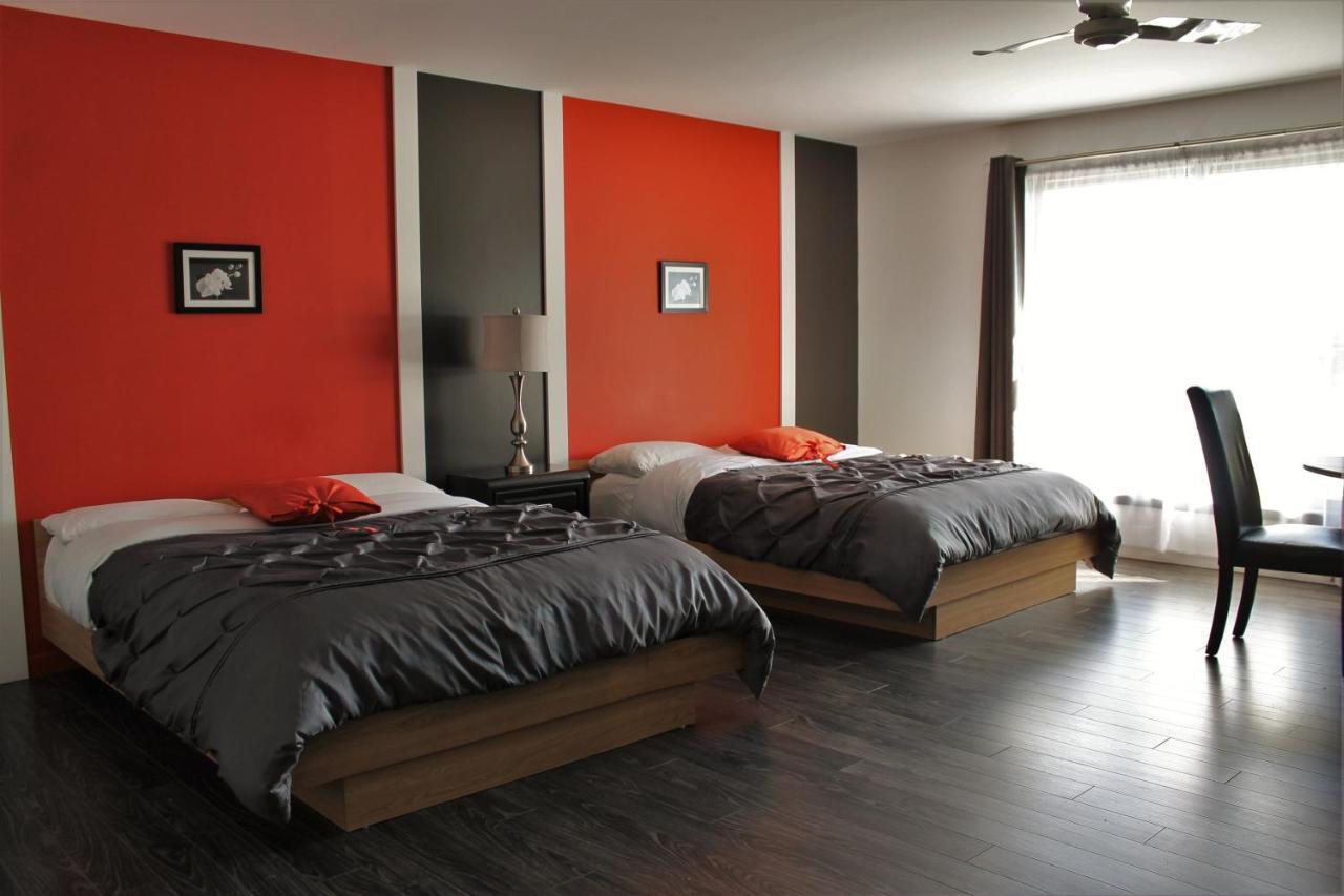 Motel Du Canton Valcourt 外观 照片